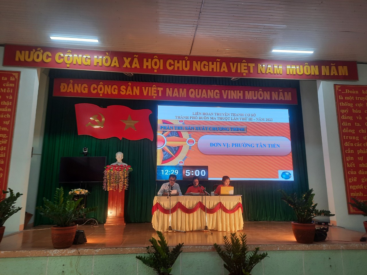 THI TRUYEN THANH3